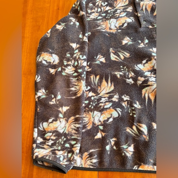 PATAGONIA LIGHTWEIGHT SYNCHILLA Snap FLEECE PULLOVER XL SWIRL FLORAL PITCH BLUE - Picture 4 of 9